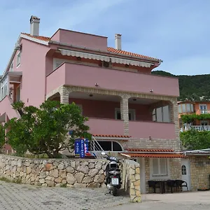 & Nensi Gostinjska kuća